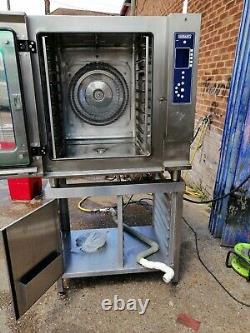 Combi Oven 10 Grid Electric 3 phase very good condition HOBART # JS 177
