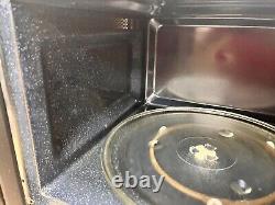 Delonghi 900W Enamel Cavity Solo Food Reheat Defrost Microwave Oven AM9 Black