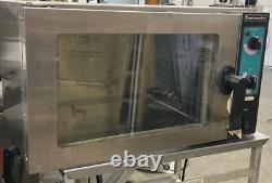 Used Toastmaster 1/2 Size Countertop Electric Convection Oven